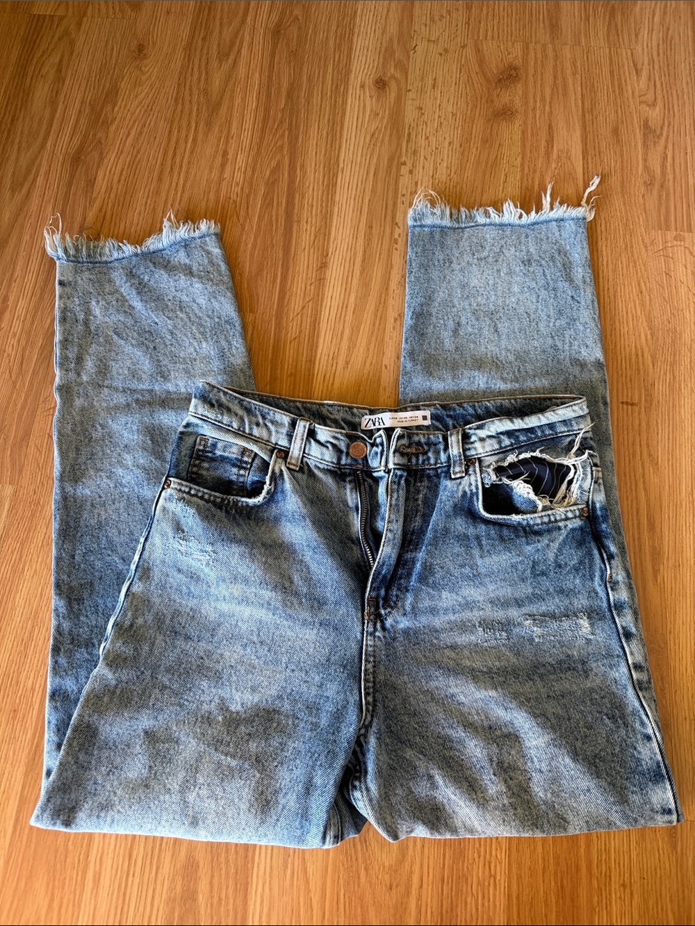 Zara jeans